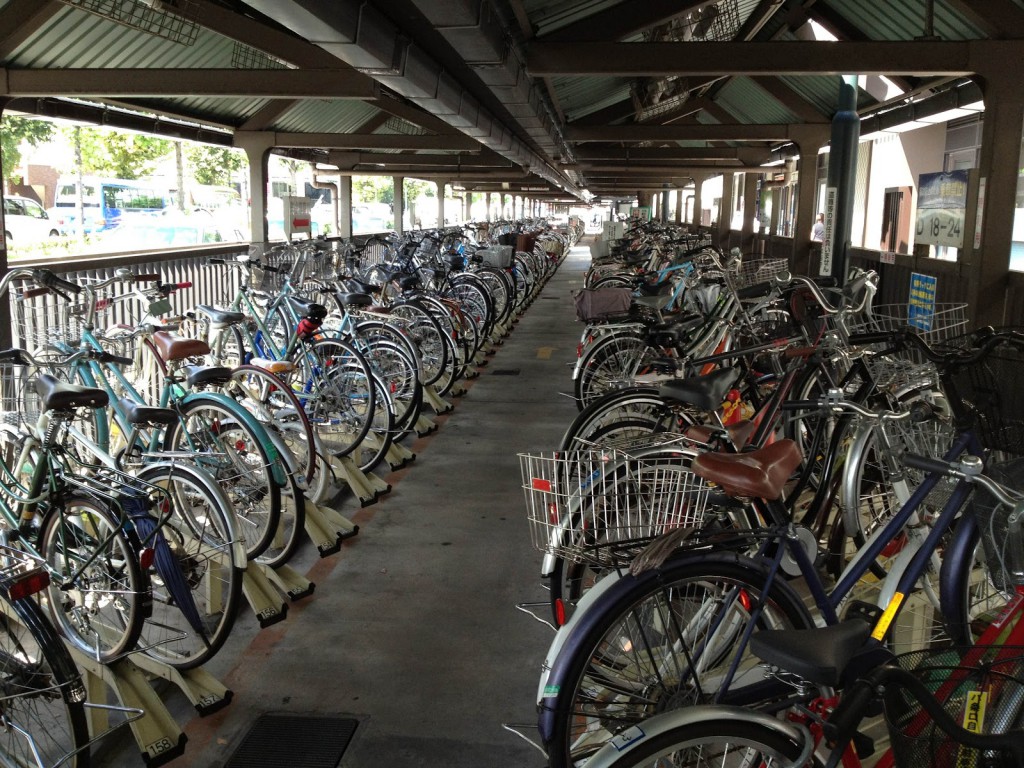 Cykelparkering vid Kyoto Station