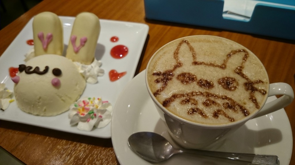 Totoro coffee at maid cafe 